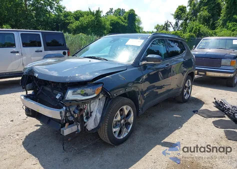2018 Jeep Compass Limited 4X4 from USA, damaged, VIN 3C4NJDCB5JT350705